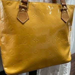 FINAL SALE! Authentic Louis Vuitton Vernis Houston Yellow Tote Shoulder Bag